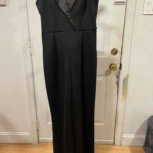 Elegant Black Sleeveless Jumpsuit